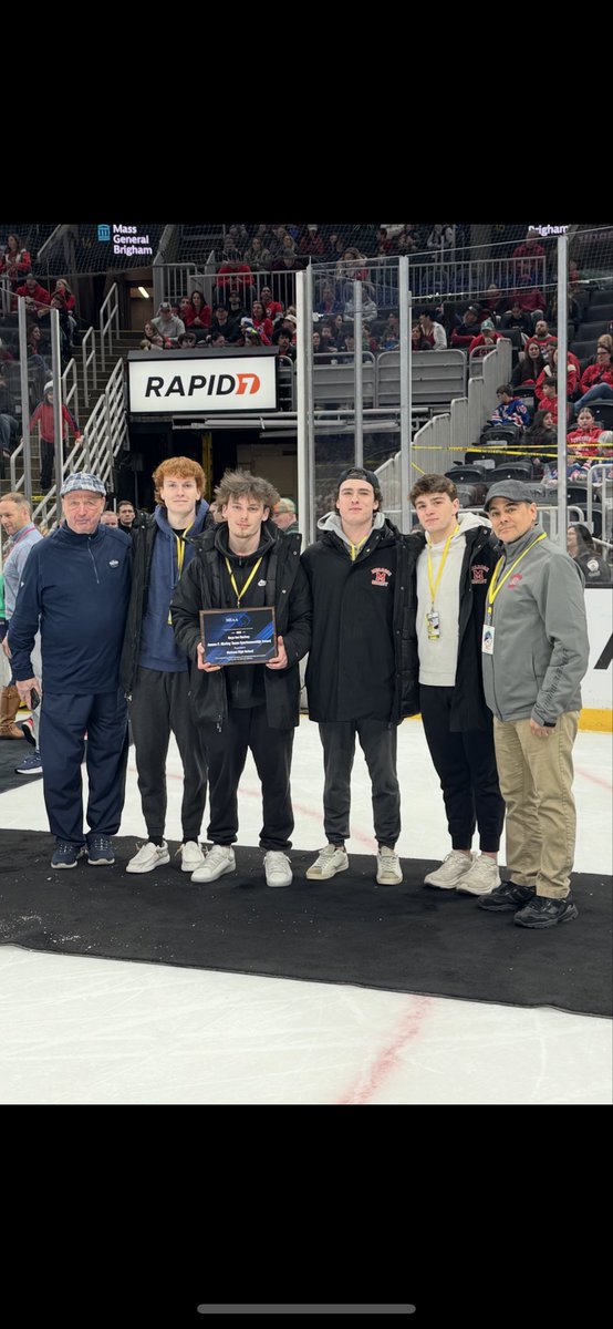 Melrose HS Boys Hockey tweet media