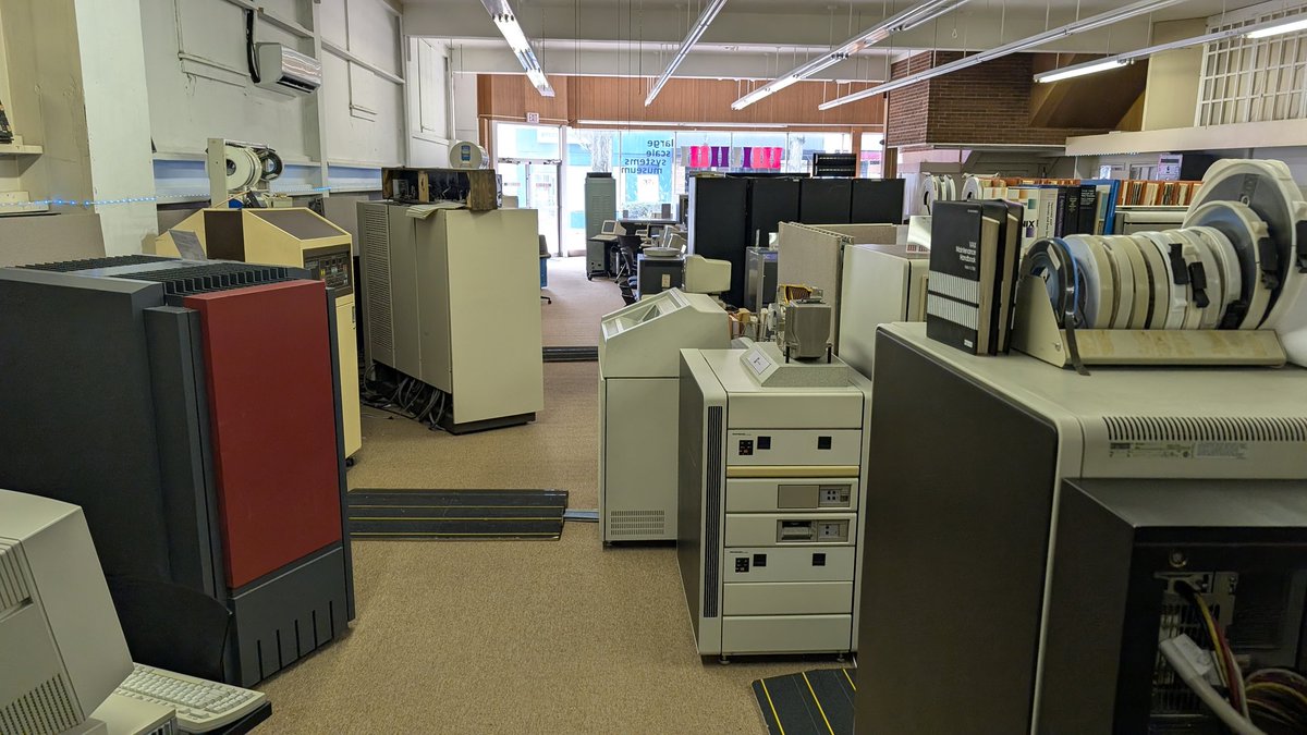 Plankfan tweet media