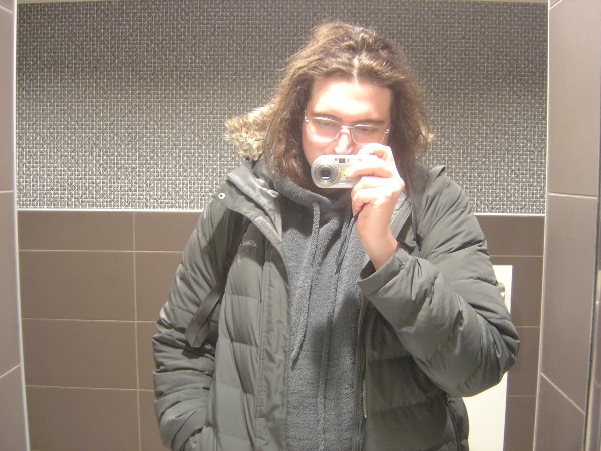 avery 🌱 tweet media