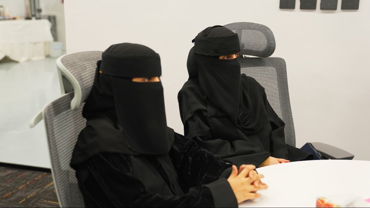 مركز العثيم للابتكار التنموي ( العثيم فاب لاب ) tweet media