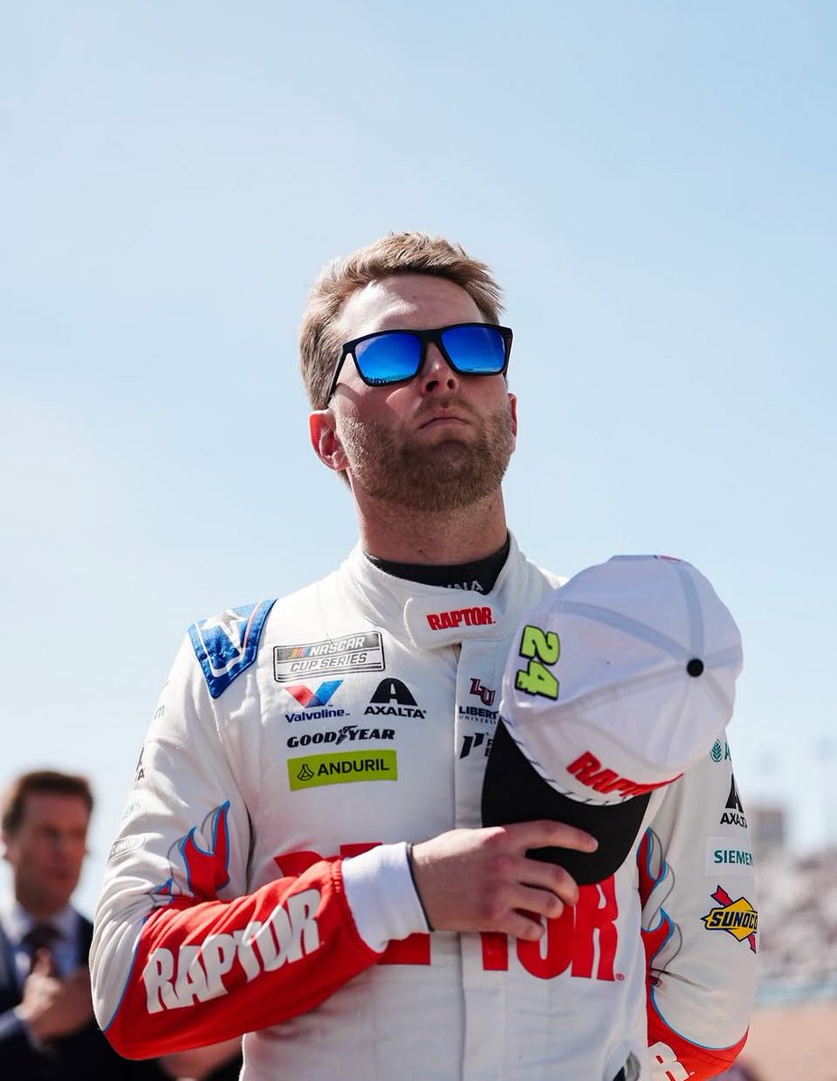 𝐏𝐀𝐑𝐎𝐃𝐘┊ Not @WilliamByron tweet media