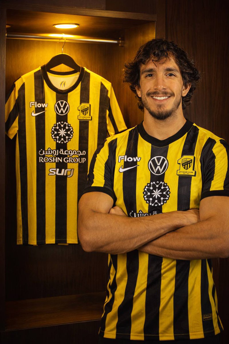 كبير آسيا وبطل الدوري الاستثنائي العالمي 🏆 tweet media