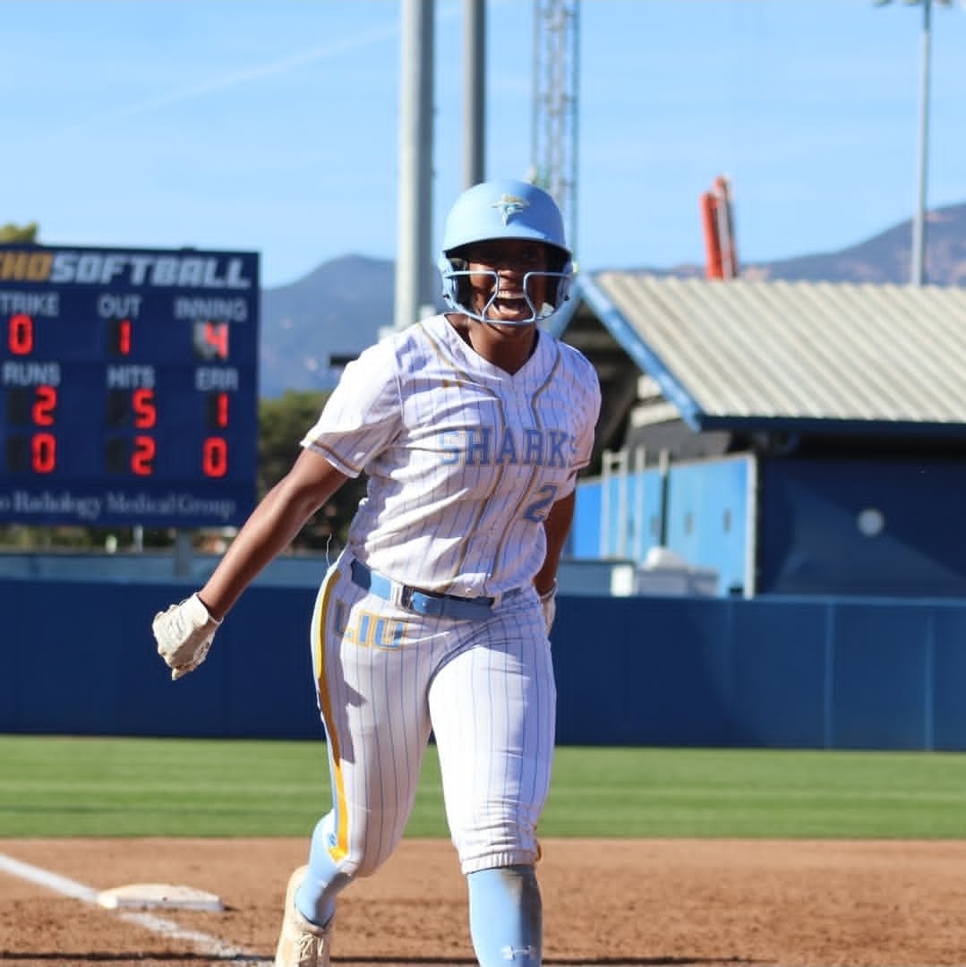 Starz Gold API tweet media