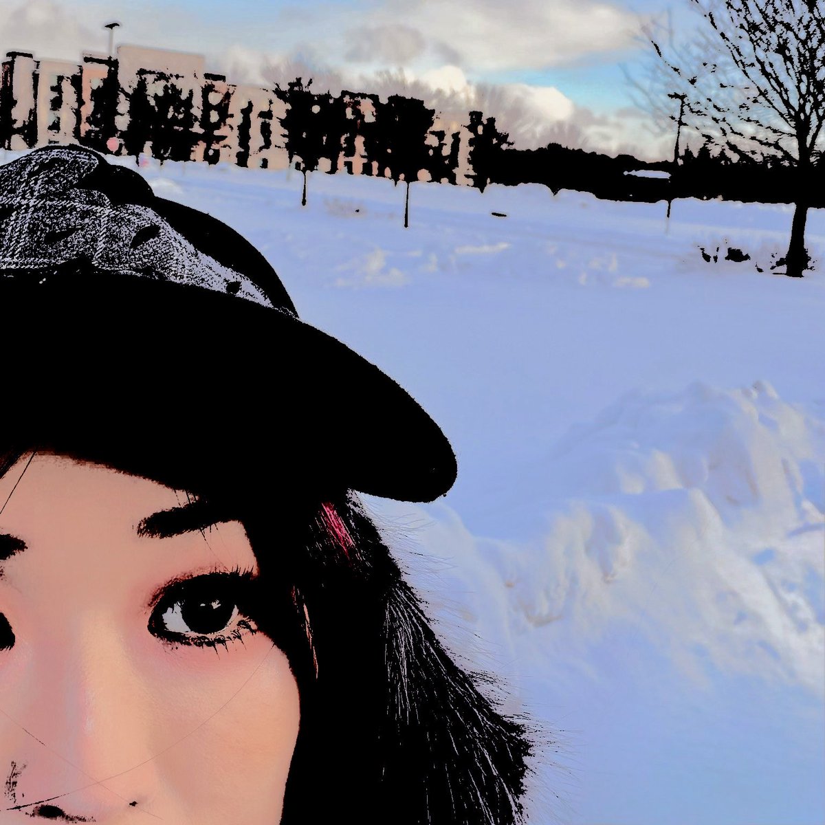 𝐎𝐕𝐄𝐑 𝐓𝐇𝐄 𝐌𝐎𝐎𝐍. tweet media