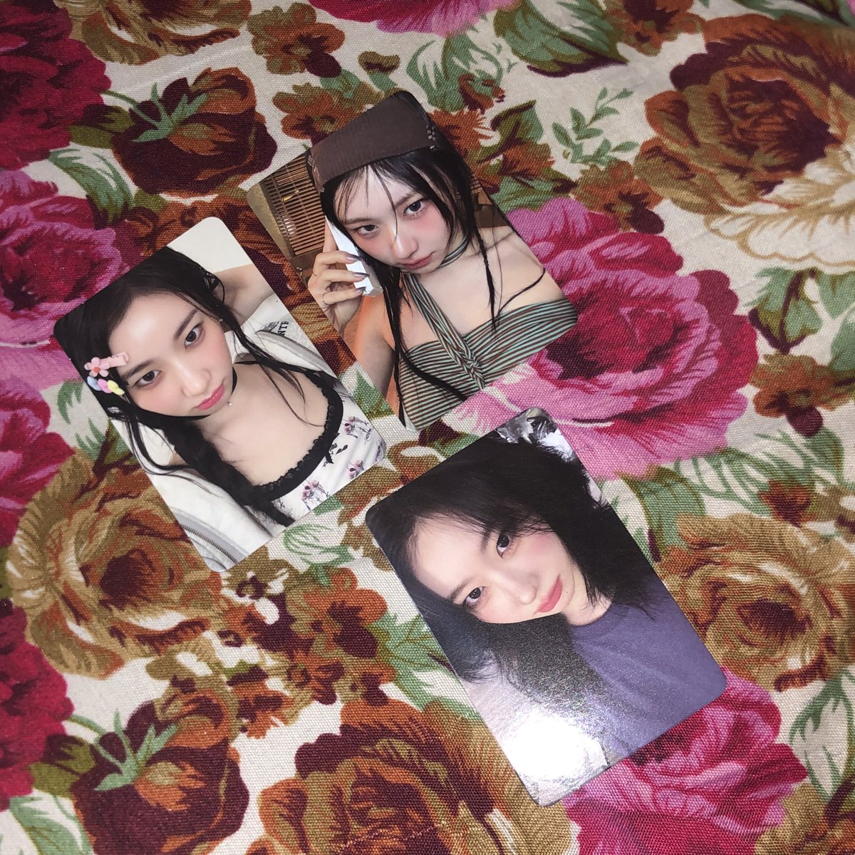 fleurdeyeon's tweet photo. 🎟️ — wts lfb ph | #bunniessales ᝰ.ᐟ

🌸 — itzy quitting sale ! ✨

💳 — ₱ see alt ⚓️
📦 — direct j&amp;t, sdd, lbc 
🧾 — gcash only 

rcbyt. 📂 [https://t.co/t5T2ZuOnj8]

… dm to claim ⋆˚𝜗𝜚˚⋆ https://t.co/mi7LfDvzlA