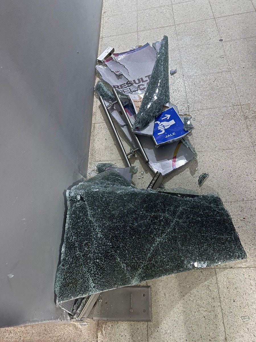 Rechazo de manera contundente los hechos de violencia y amenazas ocurridos en el Hospital Local de Algarrobo. Por esta razón he convocado a Consejo Extraordinario de seguridad. 

Nada justifica las agresiones contra el personal de salud ni los daños a la infraestructura
