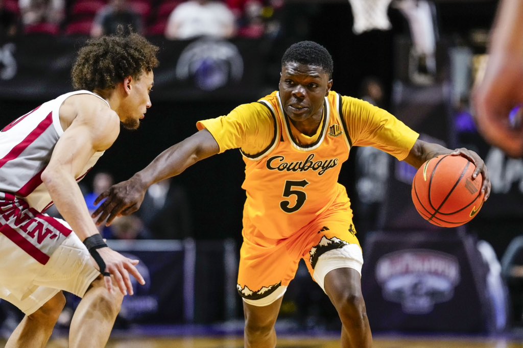 𝙎𝙪𝙣𝙙𝙖𝙣𝙘𝙚 “𝙎𝙐𝙉𝙉𝙔” 𝙒𝙞𝙘𝙠𝙨 tweet media