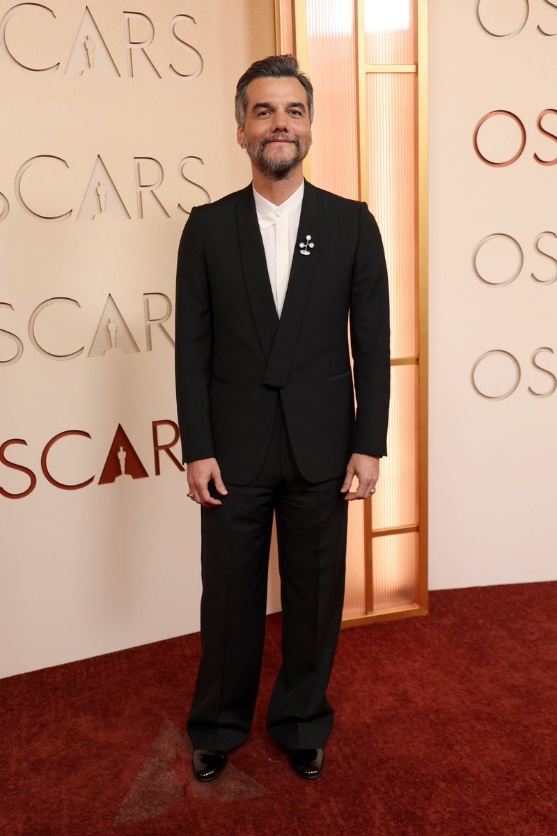 Se ele ganhar o Oscar

Raspo a cabeça