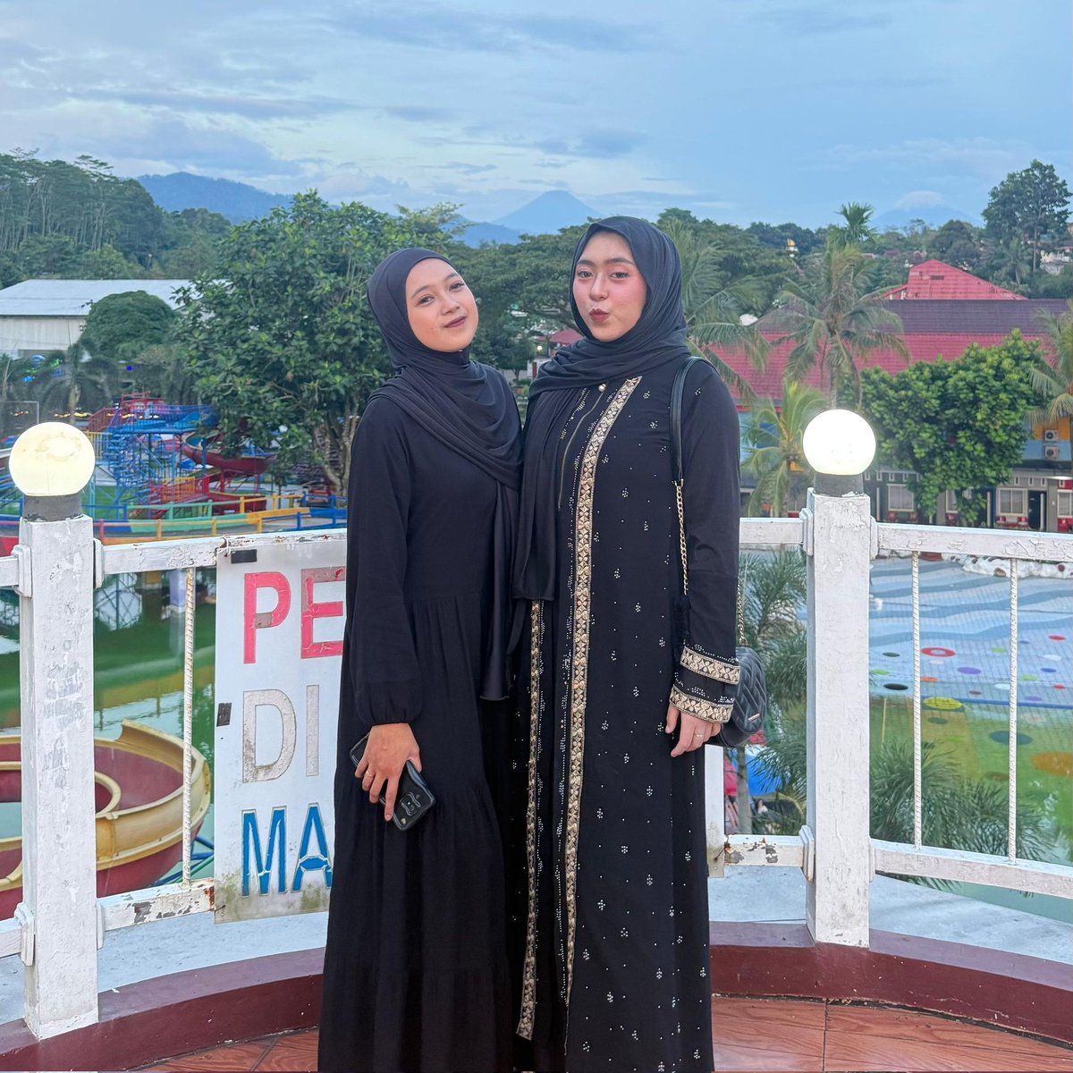 qoriahhh's tweet photo. https://t.co/Sfh8nt7zpY