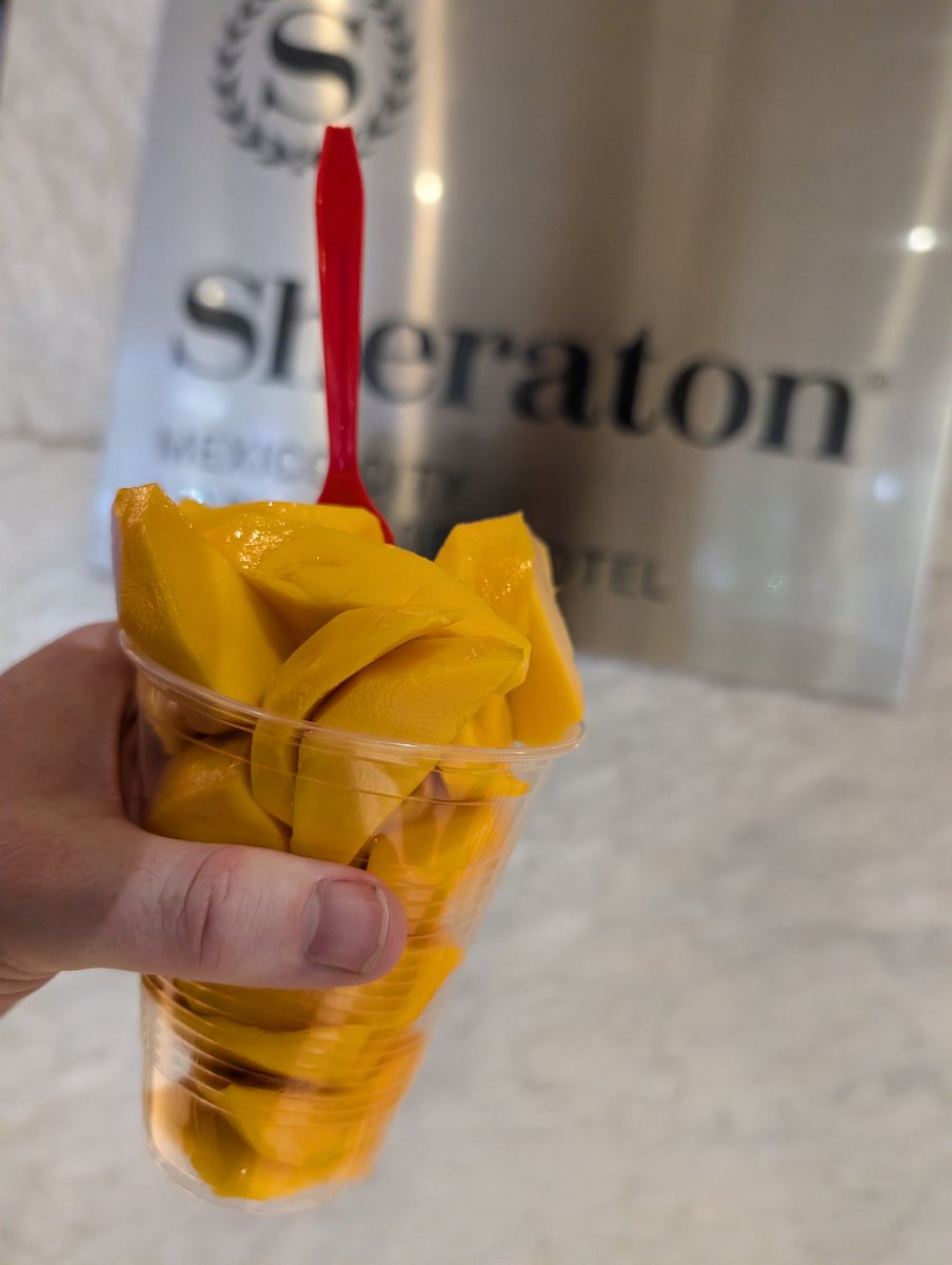 Nico / WhiskeyRun tweet media