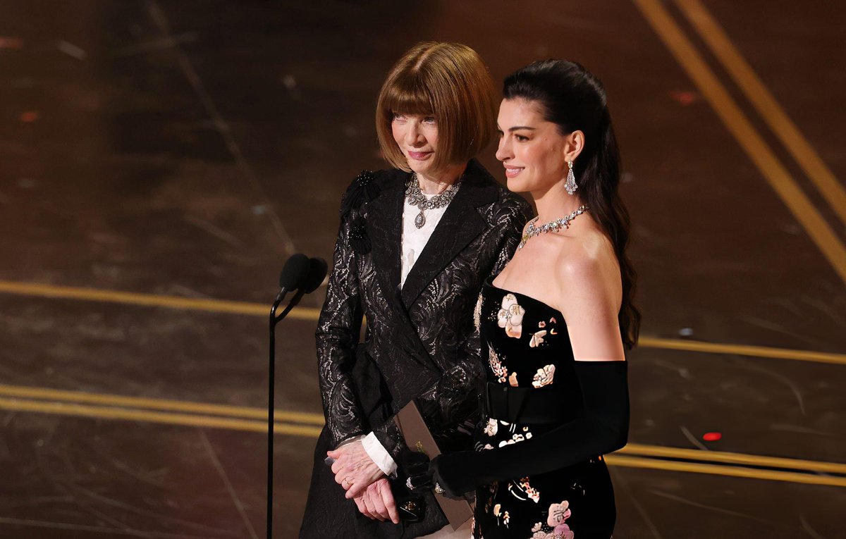 GoldenSeries tweet media