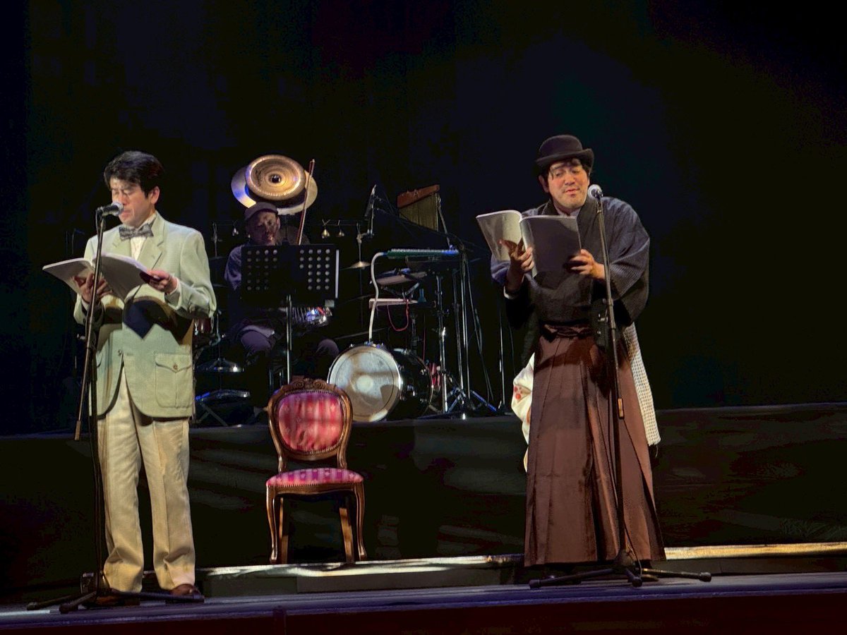 下岡蓮杖幕末フォトグラフィー
「泥の中に蓮は咲くなり」

朗読劇ですが、
動いたり最後は台本を外したり。
桐朋演劇専攻の同期、端本宇良との共演は嬉しかったです
二人でしか作れなかったシーンや掛け合いもありました。ありがとう！！

再演…できたら最高です☆
いつか、きっと。　#下岡蓮杖