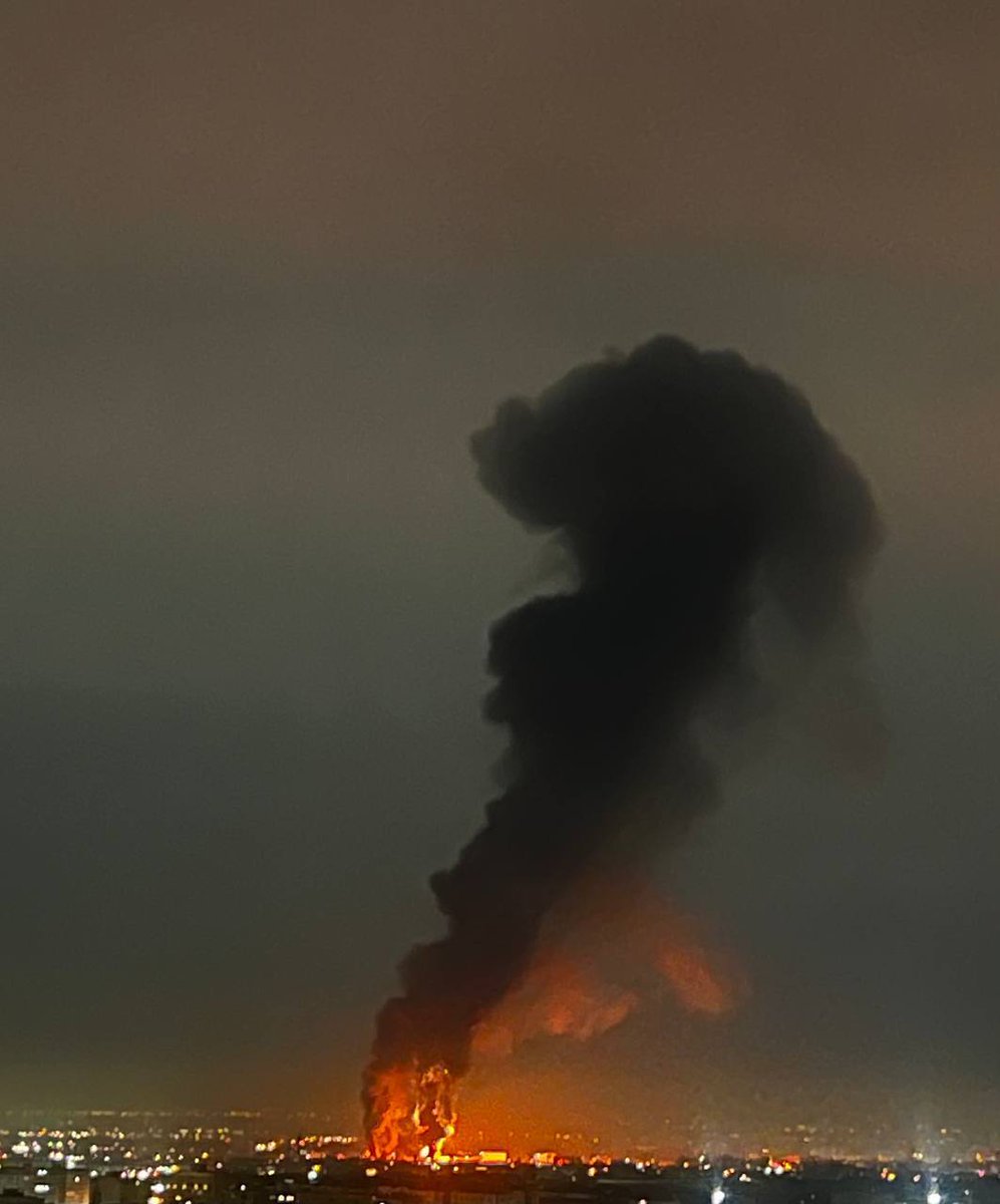 Daikatuo tweet media