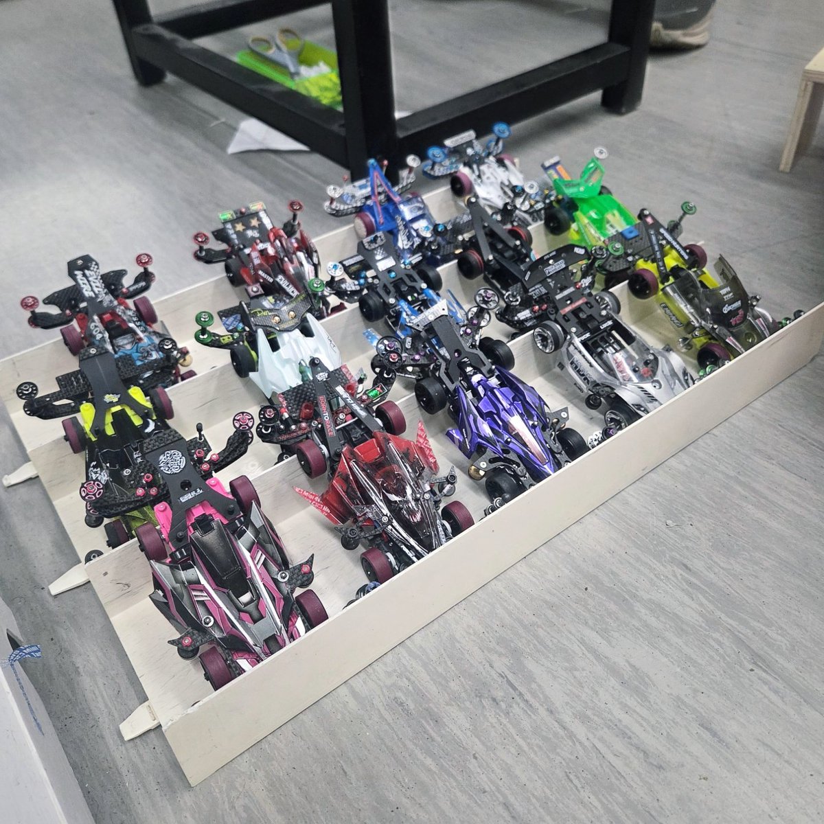 drew_bhadz's tweet photo. 1st team battle ✌️🥈

#ミニ四駆 
#tamiya 
#mini4wd
 #evilwire 
#mini4wdjapan https://t.co/wuhxXYPZBB