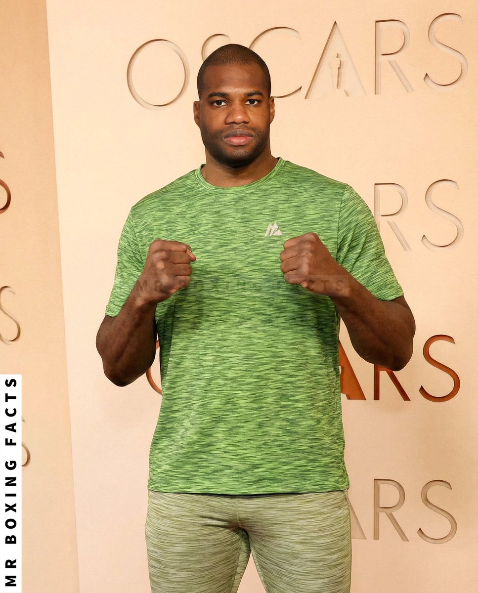 MrBoxingFacts tweet media