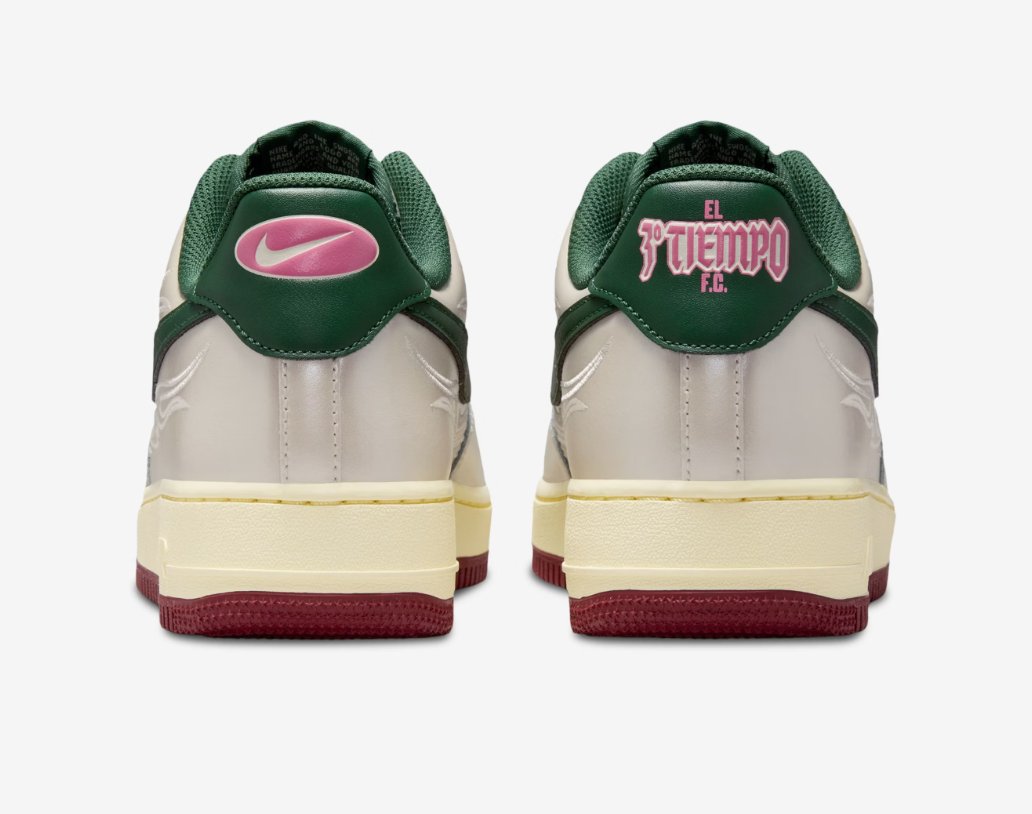 SOLELINKS's tweet photo. Ad: Dropped today: Nike Air Force 1 '07 LV8 ‘Mexico'  

Champs:https://t.co/vN5DfSjsn4
Foot Locker:https://t.co/NAT2MQcn0q https://t.co/iAiFvjSVtW