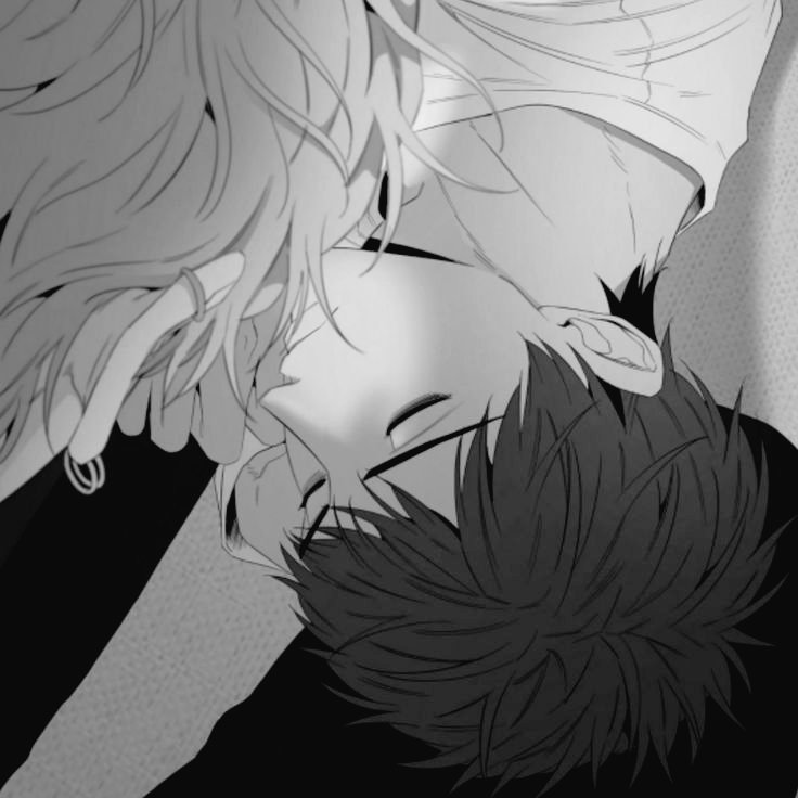 guro ; ️ tweet media