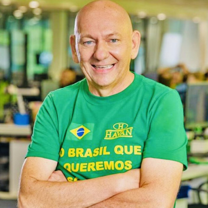 selinhoazulbr's tweet photo. 🚨URGENTE: Jonas e jordana já tem contrato certo com a Havan para quando saírem do #BBB26 eles serem garoto e garota propaganda da Havan na copa do mundo. 

Segundo informações prévias, o contrato
é de 1,5 milhão reais durante a copa.

PARABÉNS A DUPLA 👏👏👏 https://t.co/YeWhbB6int