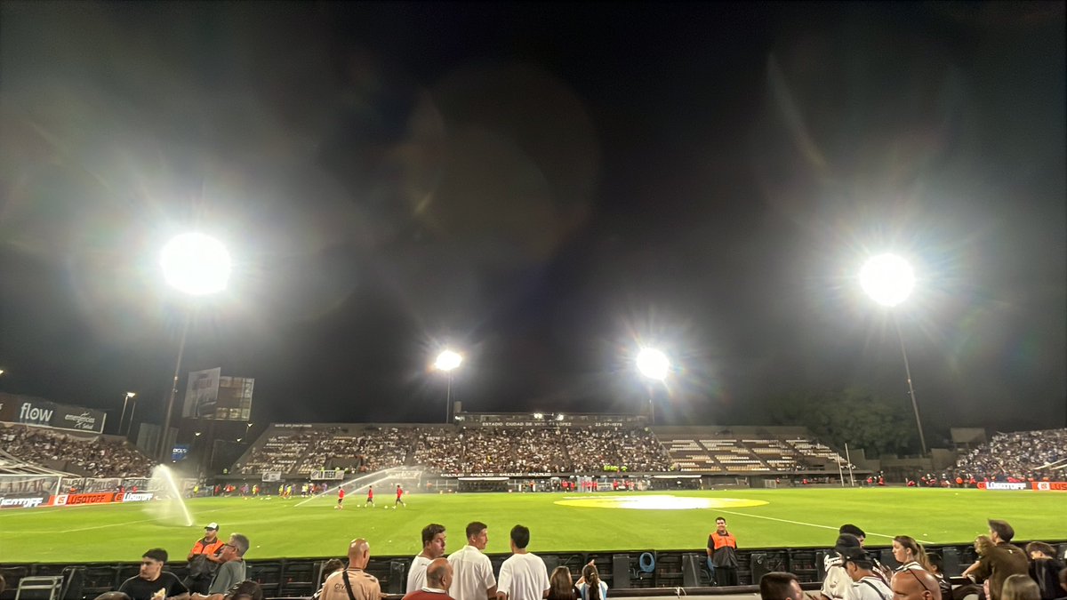CeciliaRotundo's tweet photo. Cada vez más lindo el CVL🥰
#platense 🤍🤎🤍 https://t.co/gts80Cf21T
