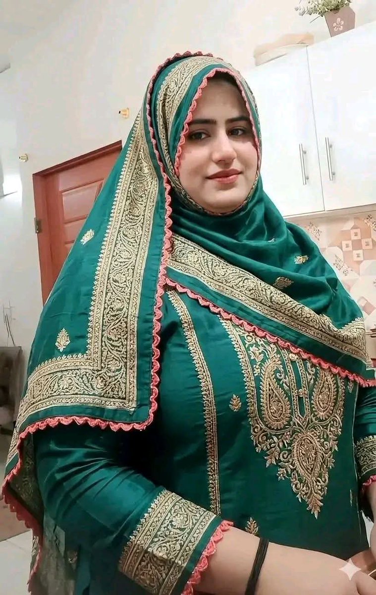 ManishaK24467's tweet photo. U like housewife. https://t.co/PsXmYfLeP3