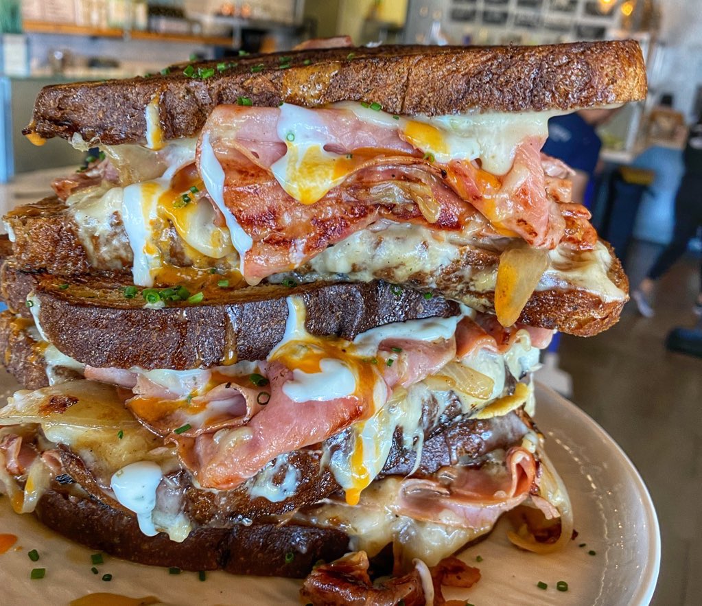 Chef Andrew Gruel tweet media