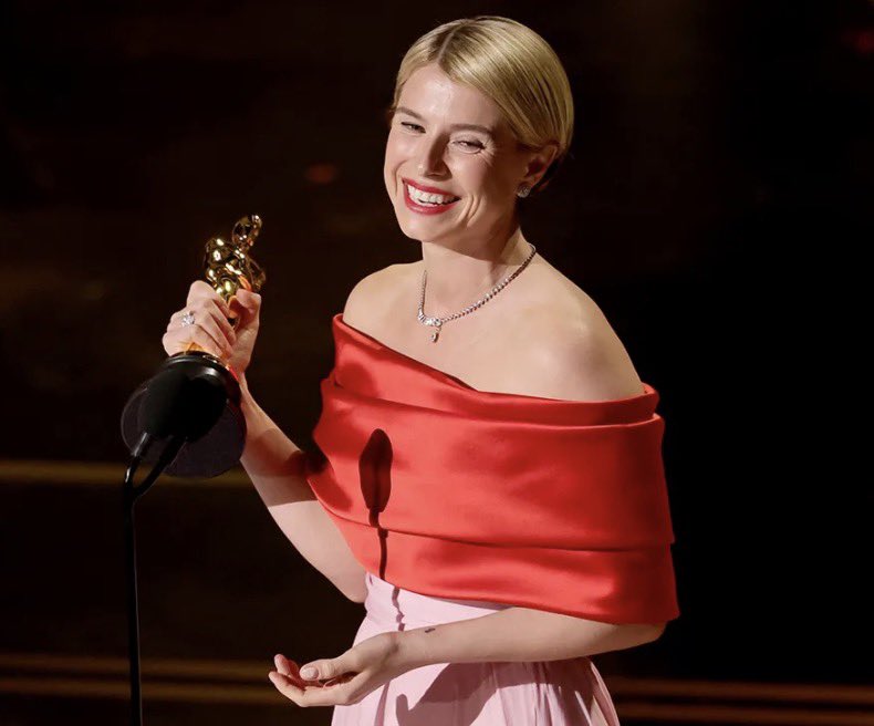 Ambassador Geraldine Byrne Nason tweet media