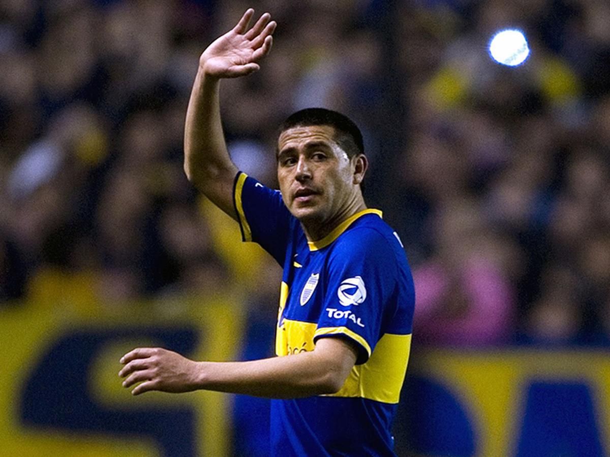 vanny10's tweet photo. JUAN ROMAN RIQUELME: 
#RENUNCIÁRIQUELME
#RENUNCIÁUBEDA
BASTA DE POLENTA https://t.co/nndFzbzp5R