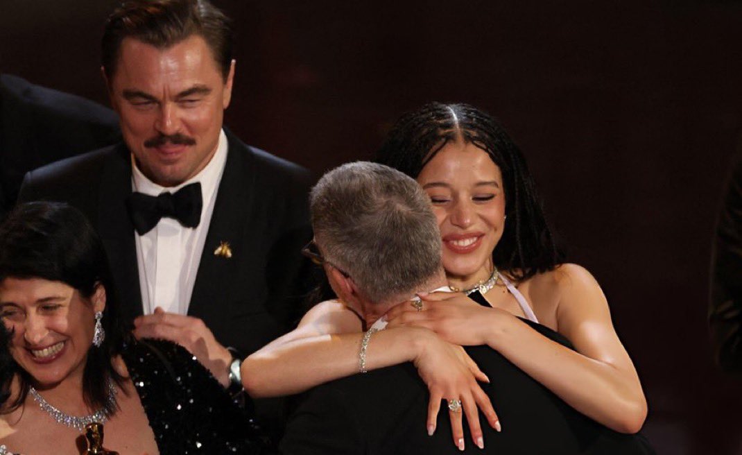 󠁯best of chase infiniti tweet media