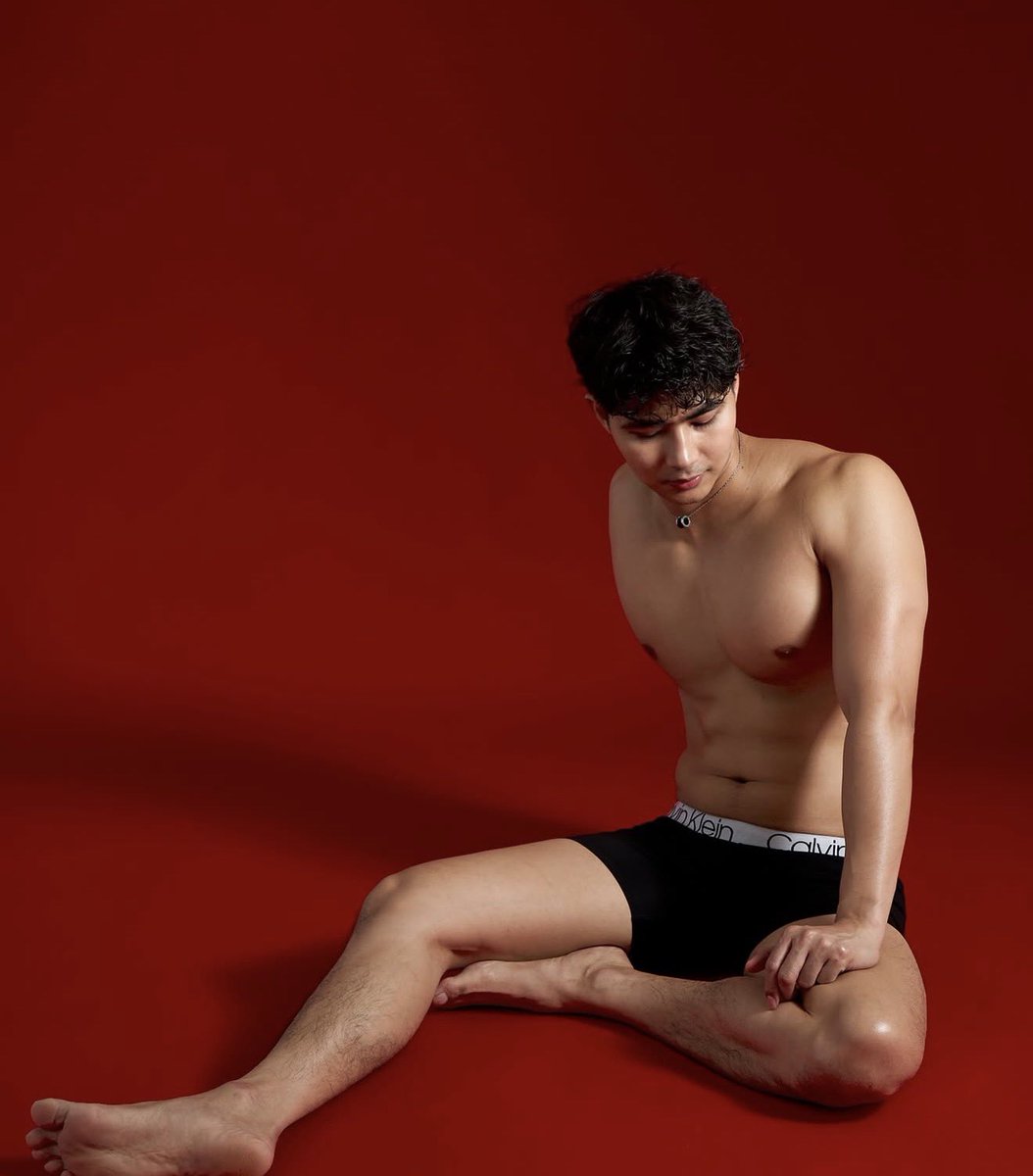 FAPlugzaa tweet media