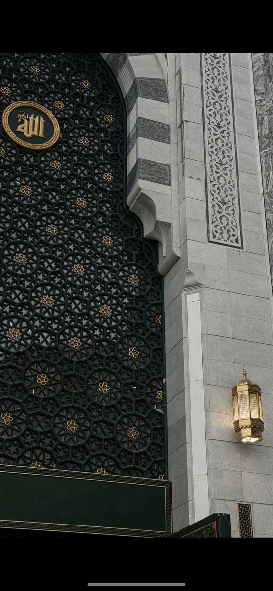 Layosh77's tweet photo. "والرُّوح في رحَاب مكَّة اتسعَت"
طاب اللِقاء،وقُرت الأعين،وارتوَى القلب
الحمد لله على تمَام العمرة
❣️
#مكة_المكرمة 
#٢٦رمضان https://t.co/lefqs9BUtn