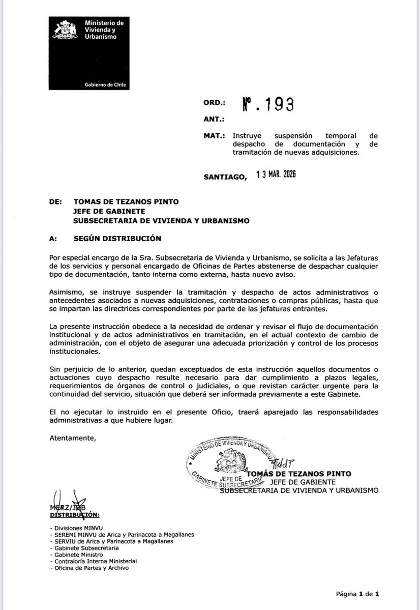 Ante las dudas generadas por este oficio, quiero precisar que no implica paralización alguna de planes y programas habitacionales. Solo busca frenar instructivos de algunas jefaturas de confianza política que no renunciaron el 11 de marzo. Minvu sigue trabajando a toda marcha.