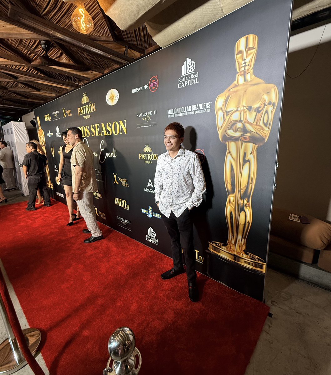 RightNowViews tweet media