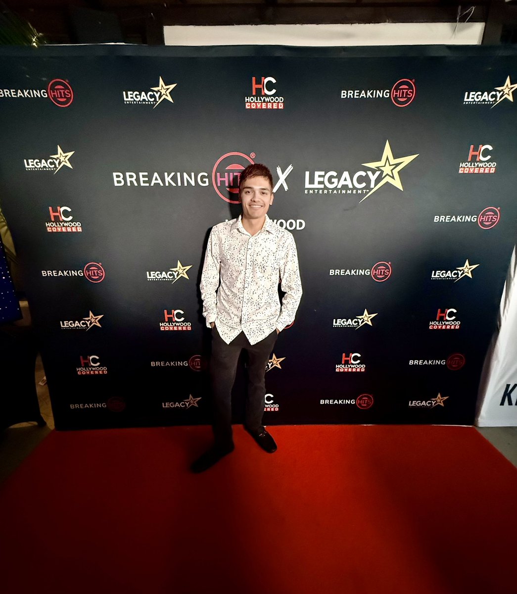 RightNowViews tweet media