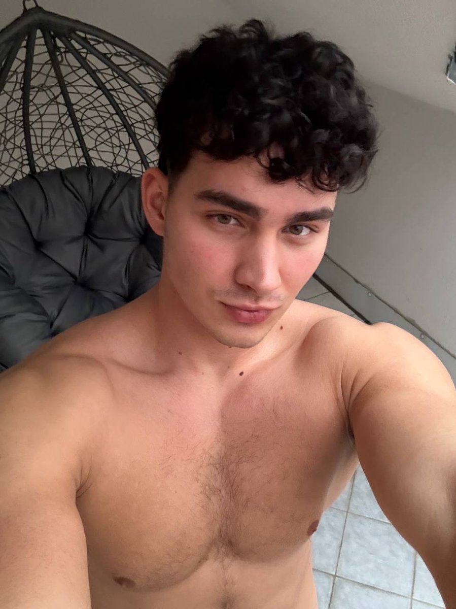 Your Paul Gainz 🔞 tweet media