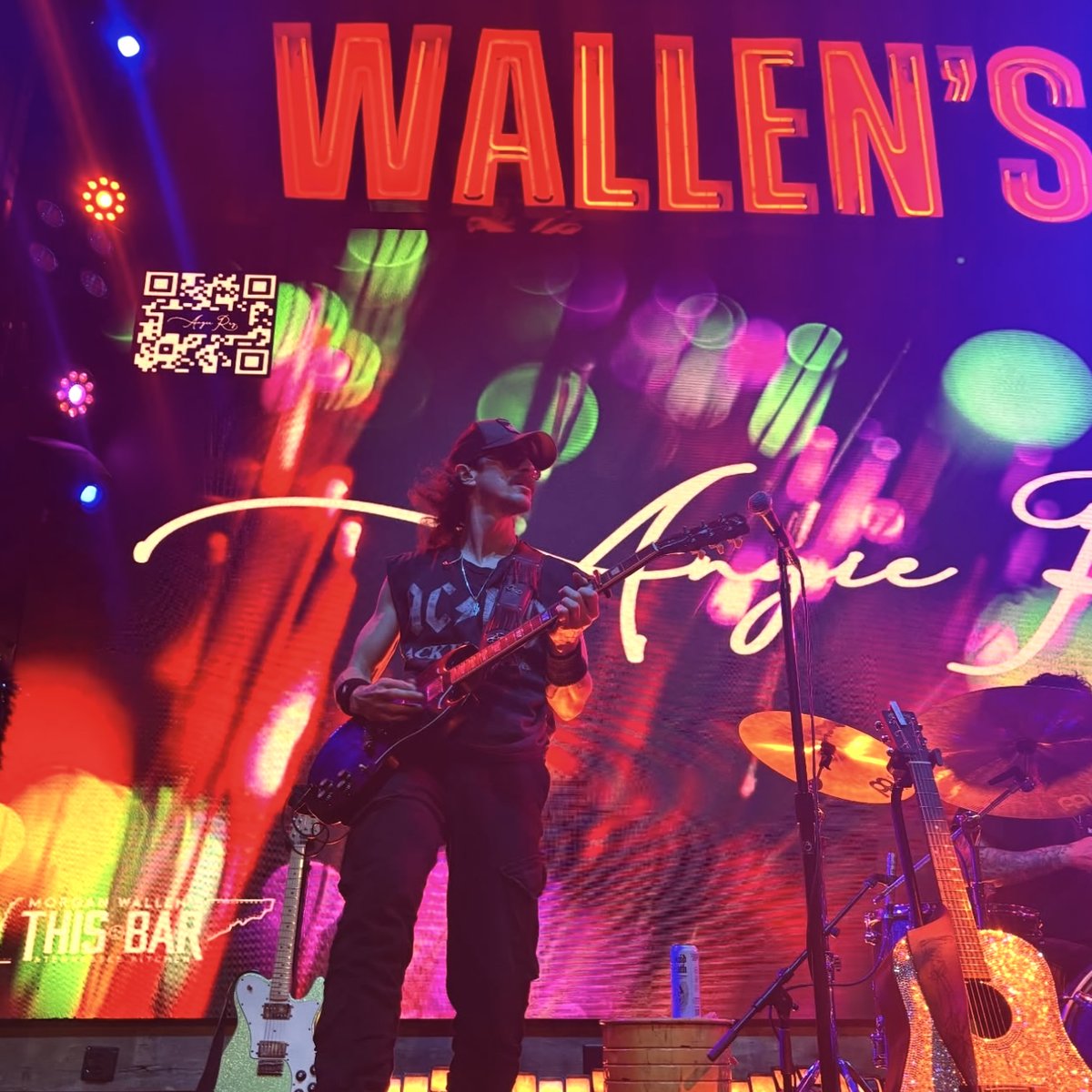 This Bar tweet media