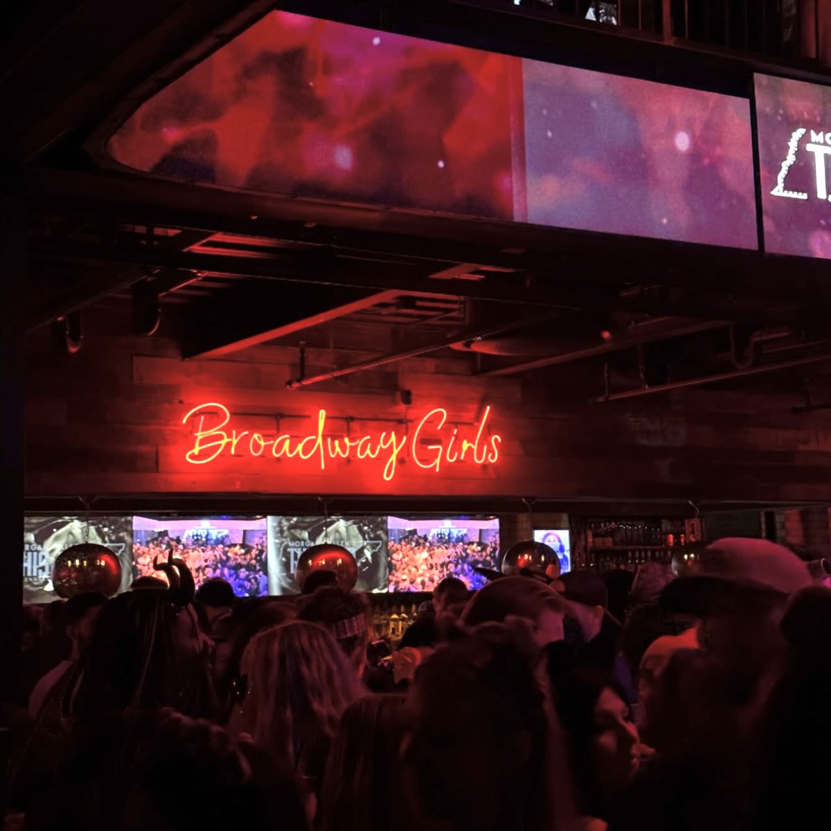 This Bar tweet media