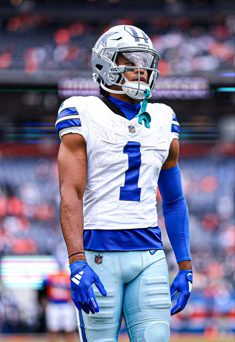 Dallas Cowboys Plug 🔌 tweet media