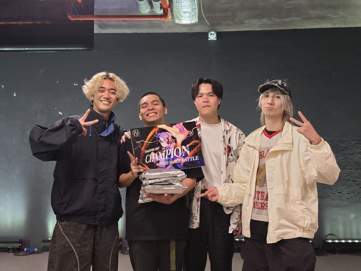 hako_wotagei25's tweet photo. 2026.03.14-15
⚔️ヲタ芸バトルSakondi
👨‍🏫Hako Wotagei Workshop

Thank you for inviting me as a guest, I highly appreciate all your support!!☺️

Congratulations on Haku~~~!!
See you in Japan as Representative of Singapore 🇸🇬 https://t.co/OOqNvro403