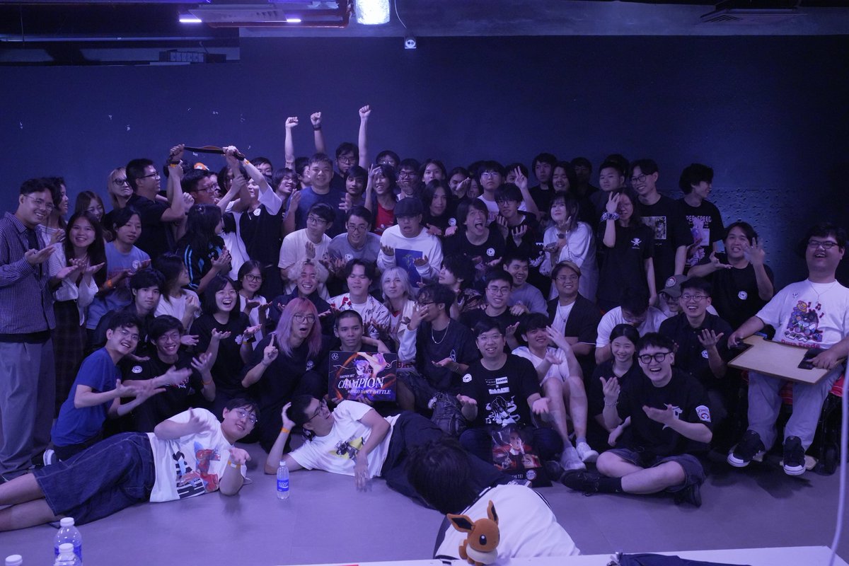 hako_wotagei25's tweet photo. 2026.03.14-15
⚔️ヲタ芸バトルSakondi
👨‍🏫Hako Wotagei Workshop

Thank you for inviting me as a guest, I highly appreciate all your support!!☺️

Congratulations on Haku~~~!!
See you in Japan as Representative of Singapore 🇸🇬 https://t.co/OOqNvro403