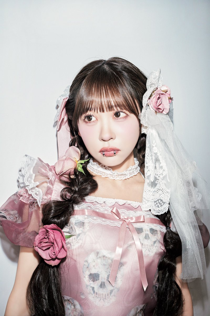 フレーバーズ　ゆめかわいい 童話の中のプリンセスたち🌹 今日はどのお話にしようかな♡？ 🎼FRUITS