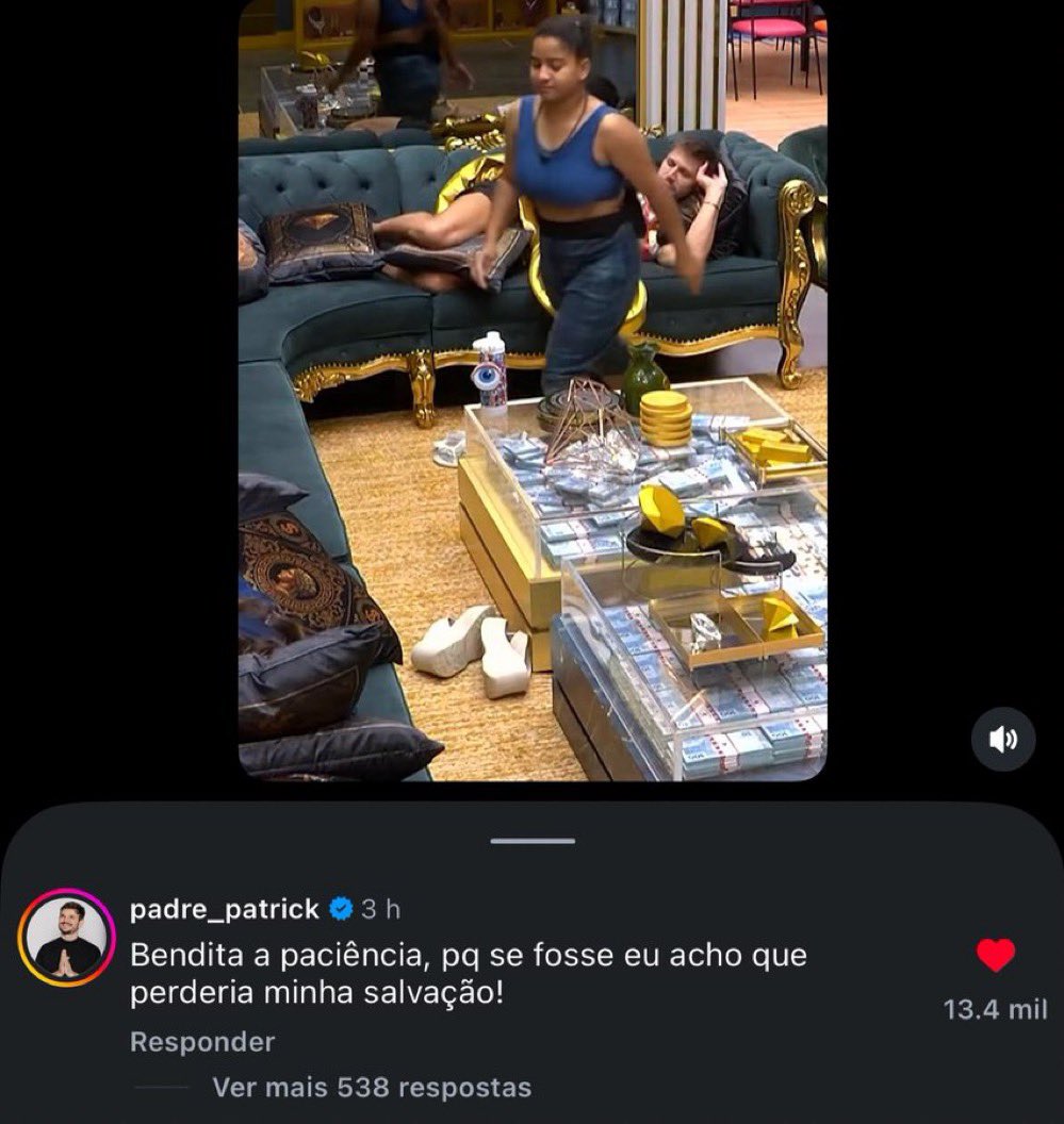 barbiecomentaa's tweet photo. ai morrendo que até o padre detesta a milena KKKKKKKKKKKKKKKKKKKKKKKKKK https://t.co/j5V1rwKuFW