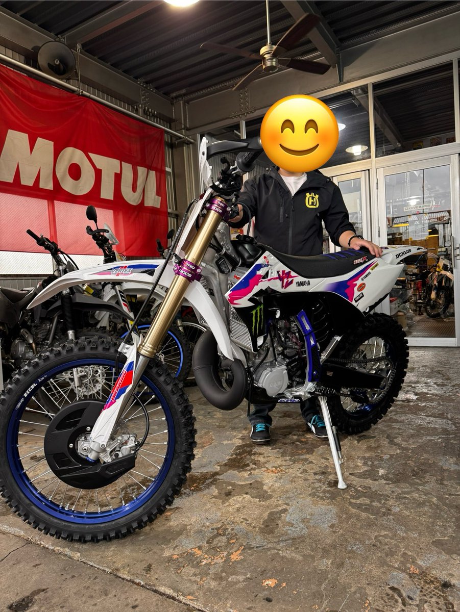 STARSTRADING tweet media