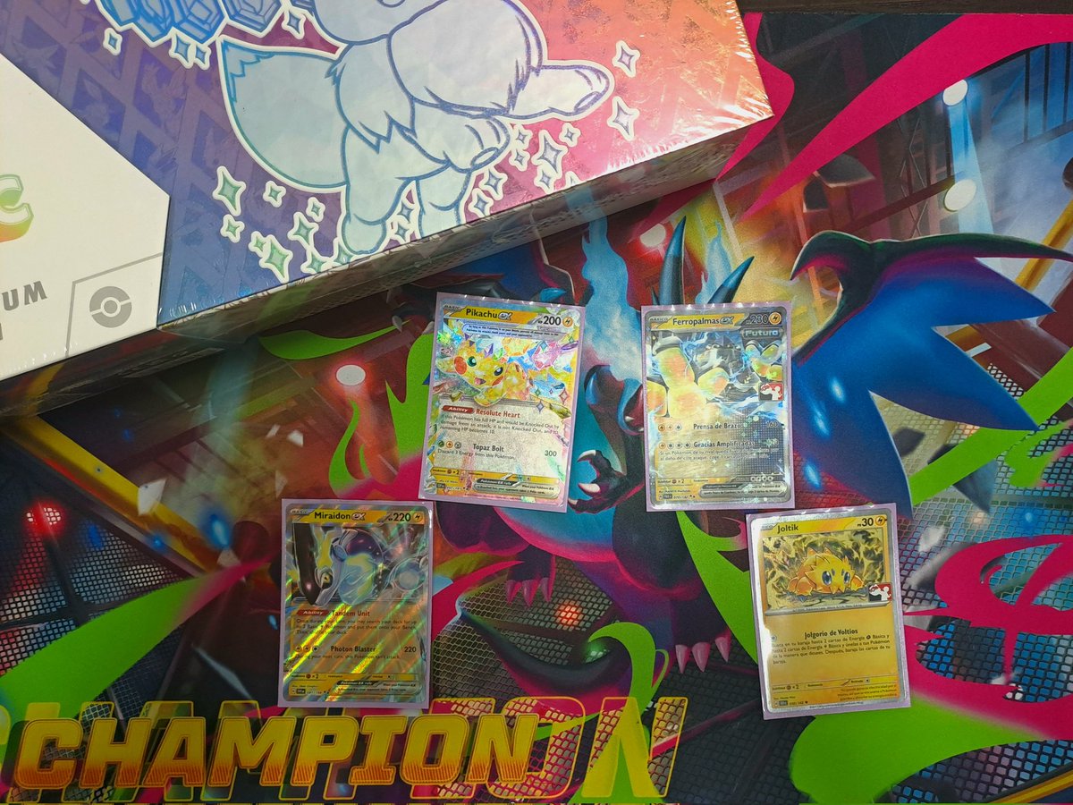 Losta🌙 tweet media