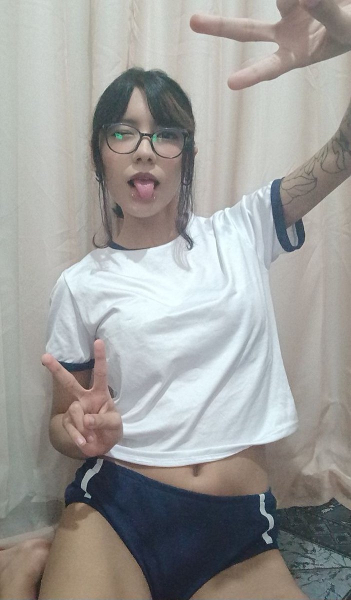 beazooca tweet media