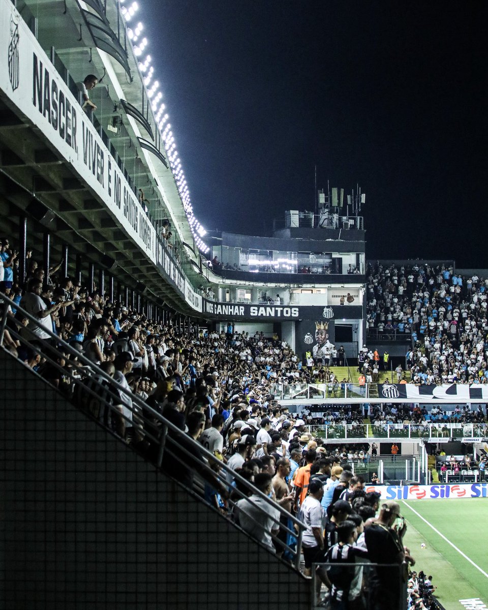 Já está aberta a venda de ingressos para Sócio Rei para o próximo duelo em casa! 👑

Acesse sociorei.com e garanta seu lugar na partida Santos x Internacional, nesta quarta (18), às 21h30, na Vila.