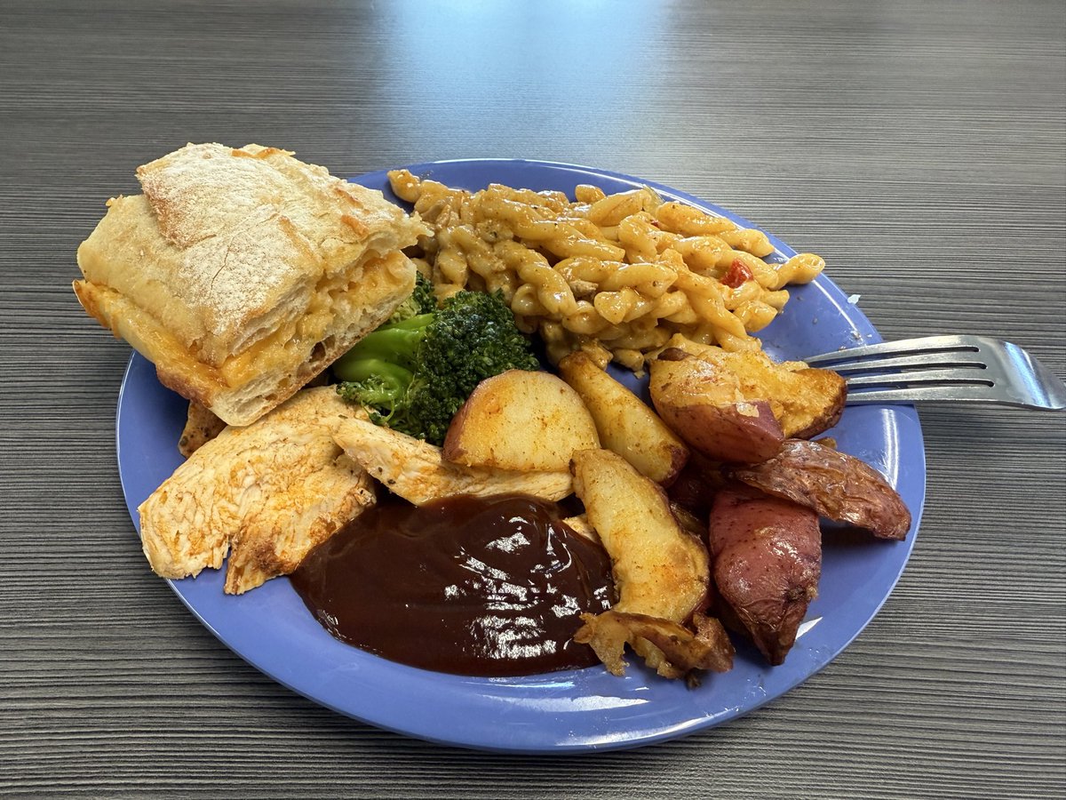 Coach Darrick Ware tweet media