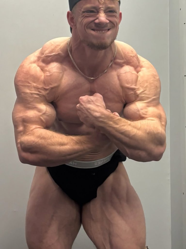 coachjack77's tweet photo. Prep dump

#shredded #veincheck #igfitnessfreaks #jacked #ifbb #upandcoming #classicphysique #explore

https://t.co/p7XP6dZmB5 https://t.co/ohVTluxjEH