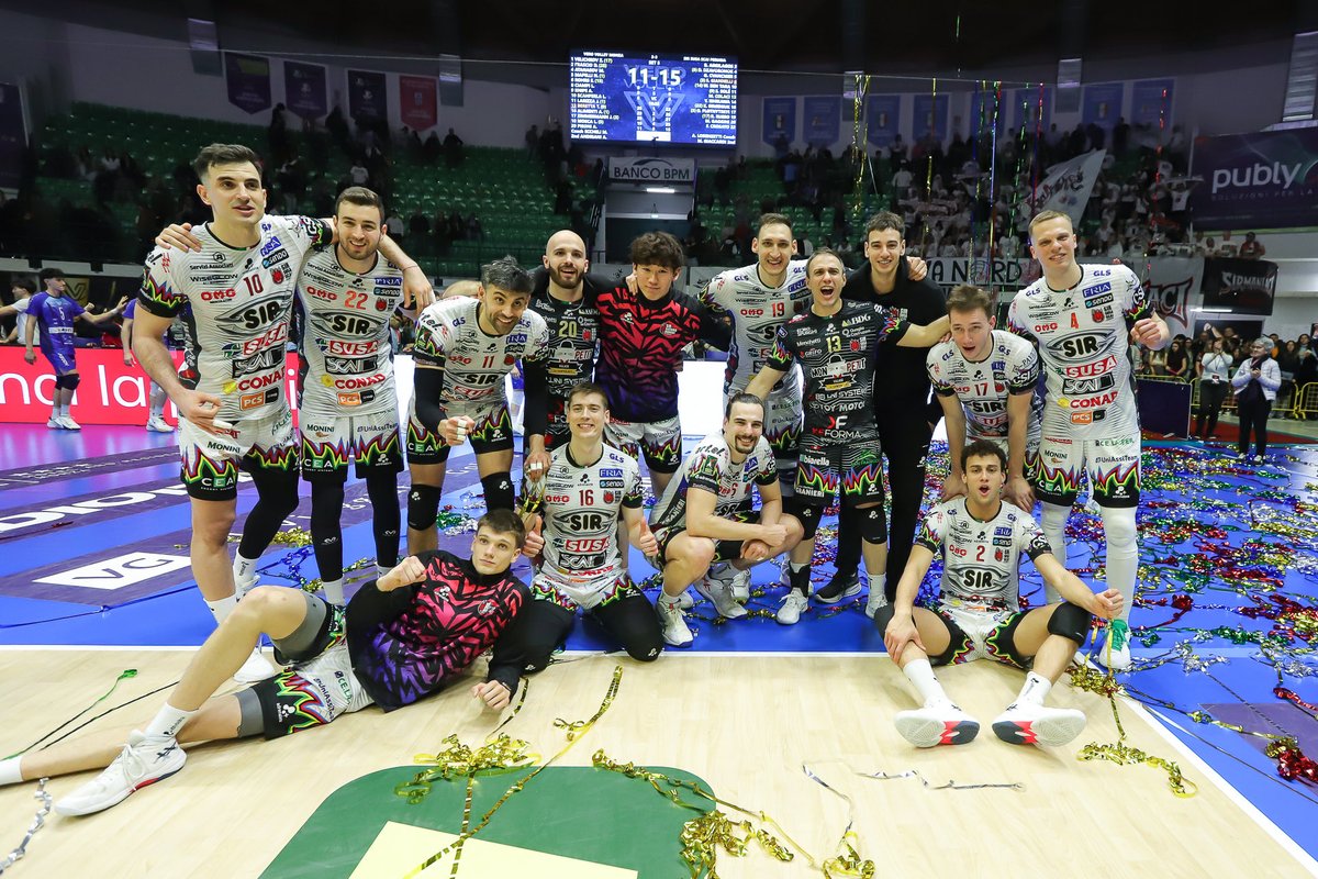 fanpage_yuki's tweet image. 💥 Match Result | Quarterfinals | Round 2

🇮🇹 Perugia 3 - 2 🇮🇹 Monza
(22-25, 25-23, 21-25, 25-19, 15-11)

🏐 QF Round 2 : 石川祐希 | 出場なし

#BlockDevils