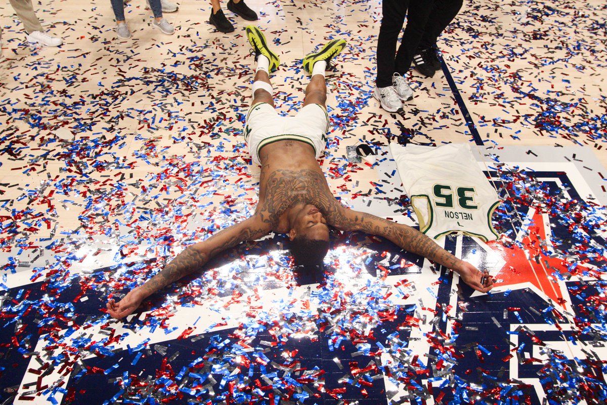 USF Oracle Sports tweet media