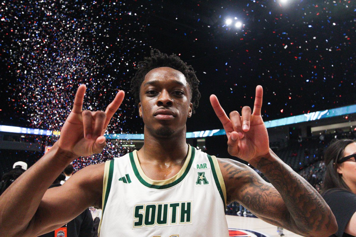 USF Oracle Sports tweet media